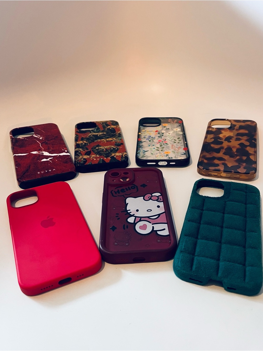 IPhone 13 7 Assorted Phone Case Set (burga, Apple, etc.)- very good condition